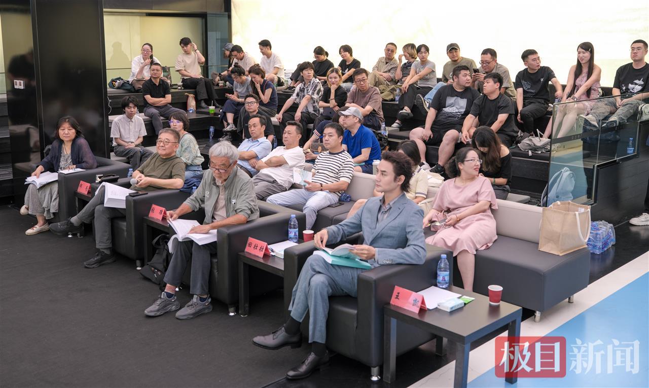 f7240b0b4328a542ca062800dc31025.jpg f7240b0b4328a542ca062800dc31025.jpg